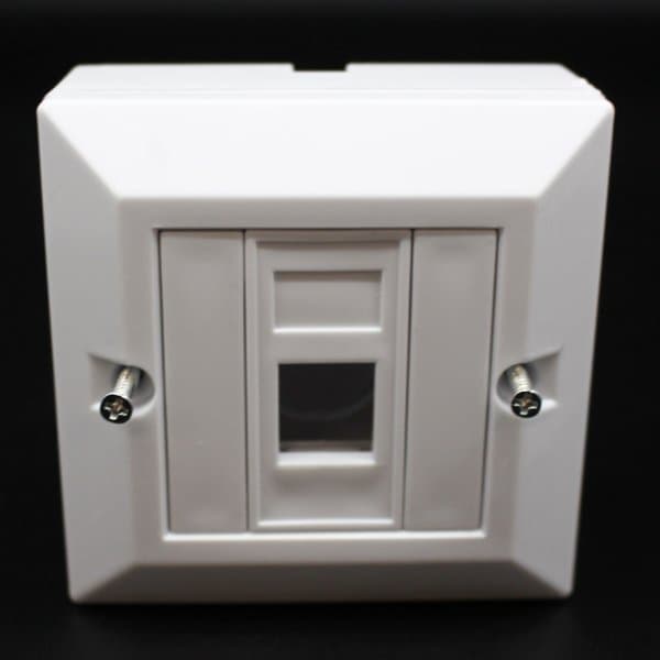 קופסאת פלסטיק RJ-45 Plastic box Cat5